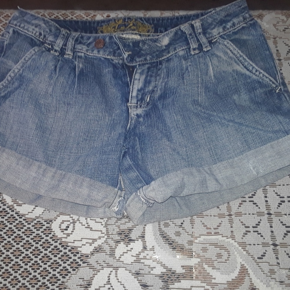 lola shorts